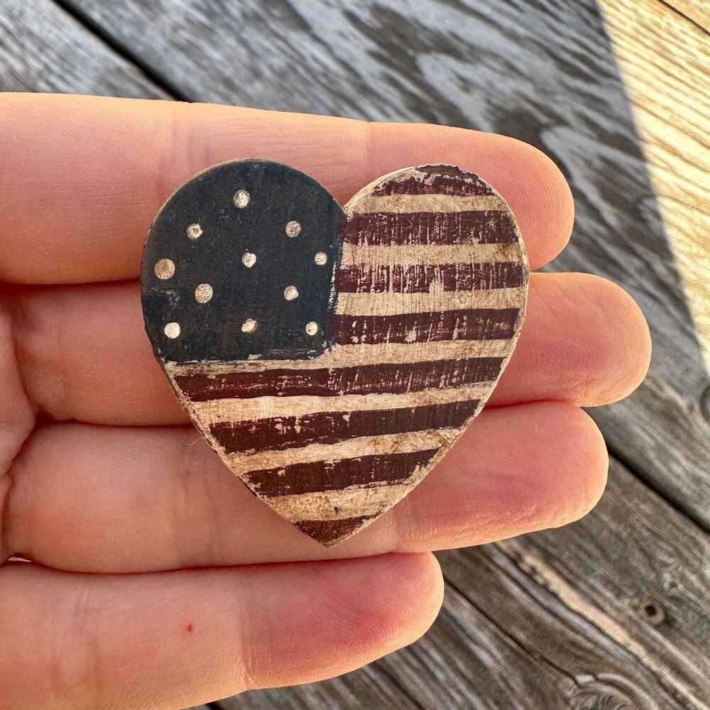 Vintage Jewelry Heart Flag Americana Brooch Patriotic Pin